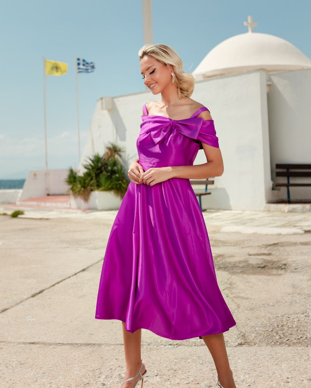 New Occassionwear Collection Μίντι Φόρεμα #occasiondresses #newin #mididress #newcollection #fashiongram #richgirlboudoir